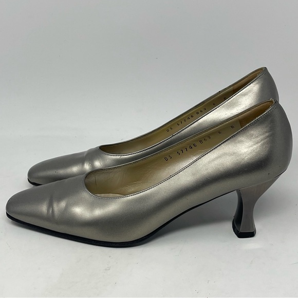 Salvatore Ferragamo Pumps Womens 6 B Metallic Silver Gray Leather Heels Vintage - Picture 2 of 16